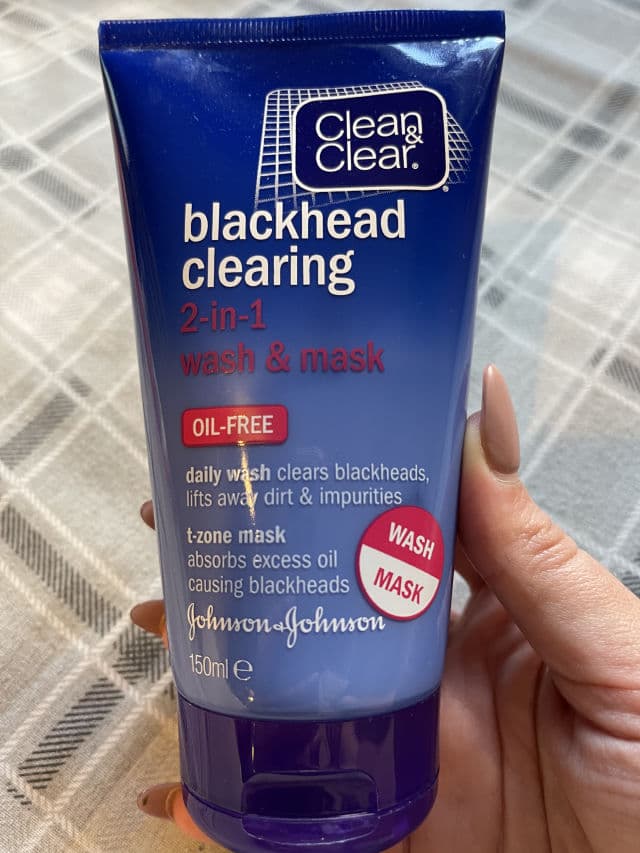 Clean & Clear Blackhead Clearing 2-in-1 Wash & Mask review photo by missjess