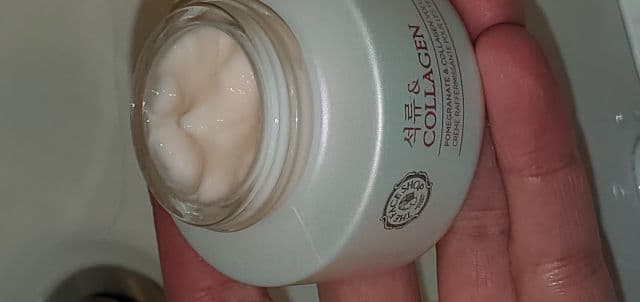 THE FACE SHOP Pomegranate & Collagen Volume Lifting Eye Cream review photo by mjmathiesen32