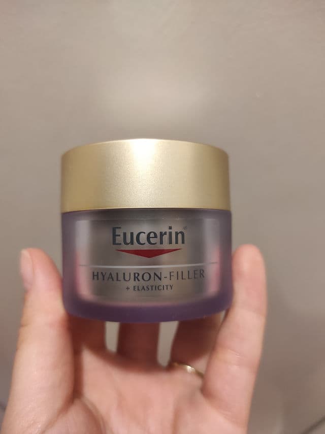 Eucerin Hyaluron-Filler Night Cream review photo by mk1103
