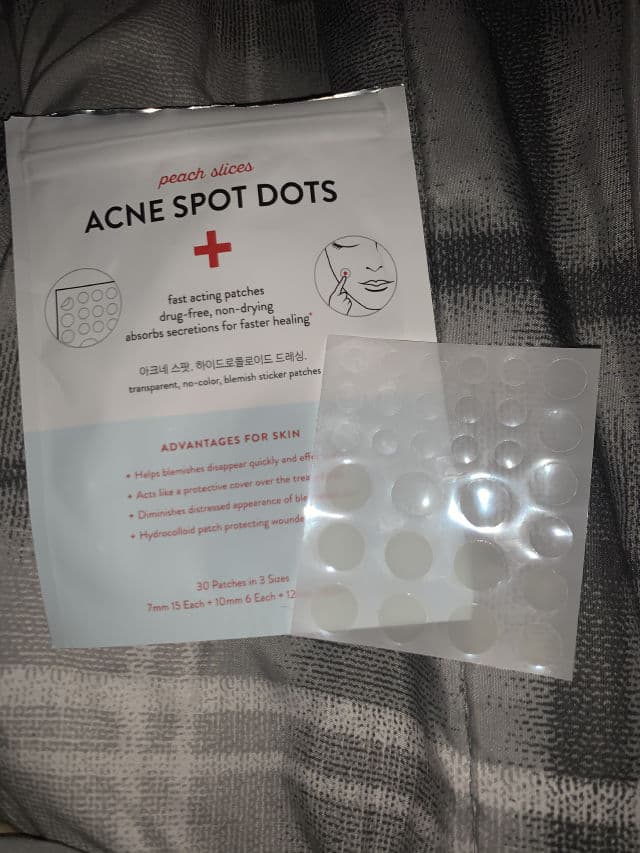 Peach Slices Acne Spot Dots review photo by mmskin