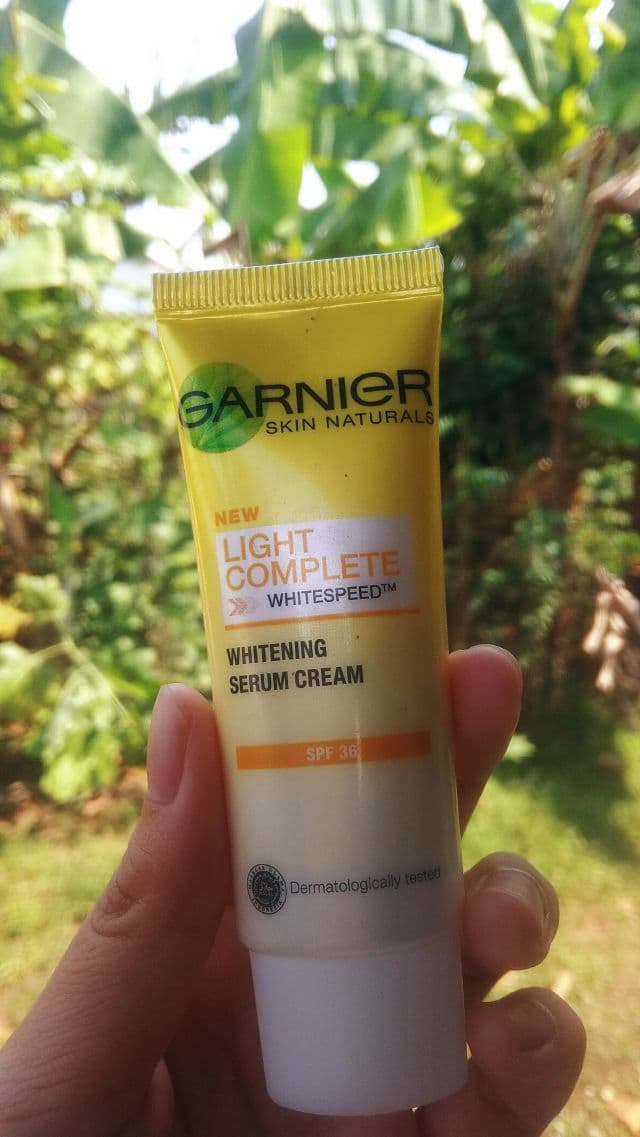 Garnier Light Complete Whitening Serum Cream SPF 36 PA+++ review photo by novtwenique