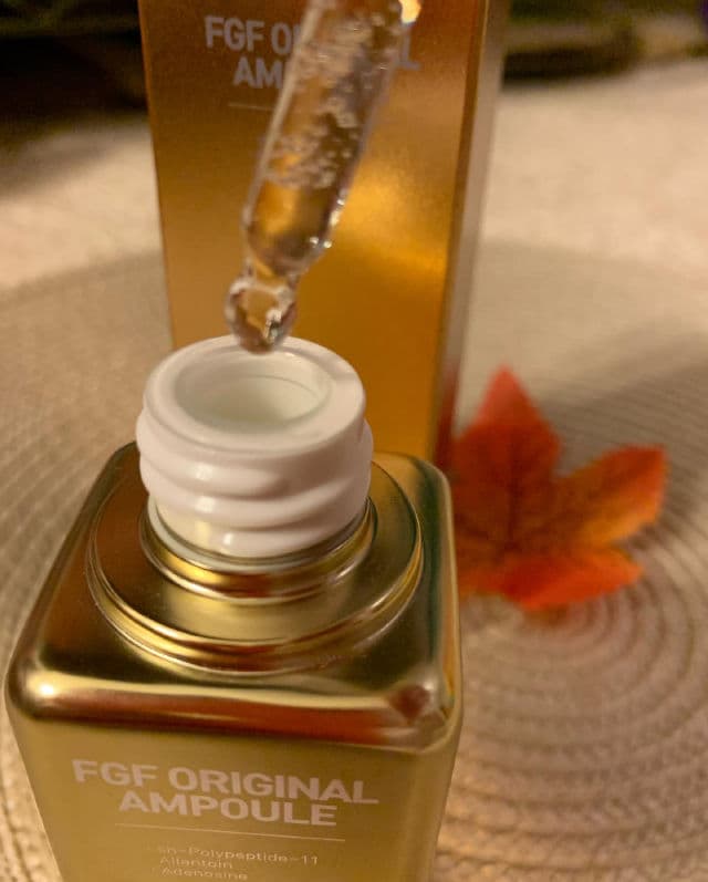 Swanicoco FGF 99% Pure Ampoule review photo by mrsclovesbeauty