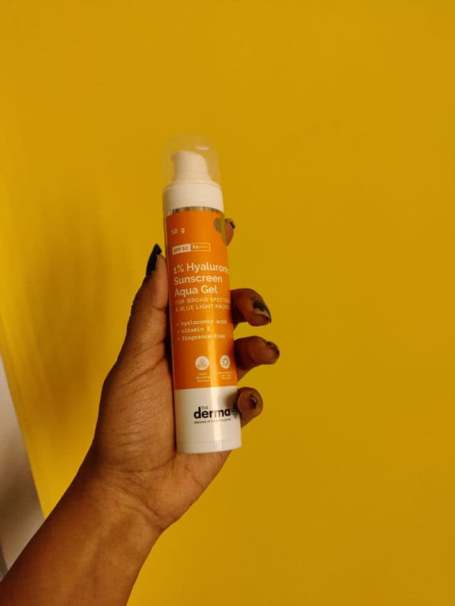 The Derma Co. 1% Hyaluronic Sunscreen Aqua Gel SPF50 PA++++ review photo by mrunmoon