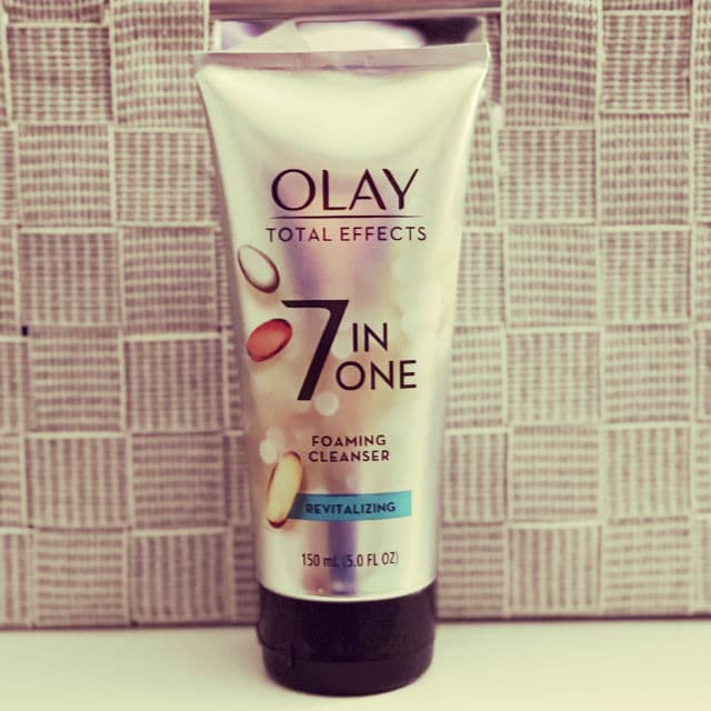 Olay Total Effects 7in1 Revitalizing Foaming Face Cleanser review photo by msjessako