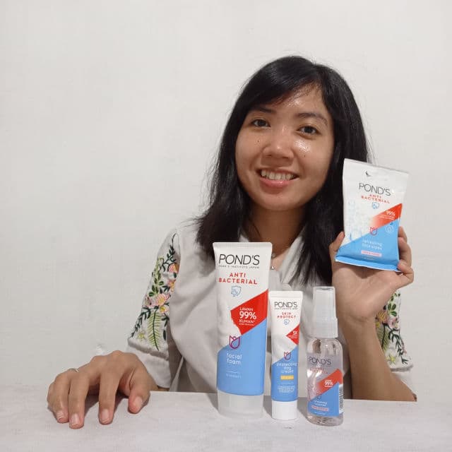 Pond's Anti Bacterial Facial Foam review photo by mymeminei