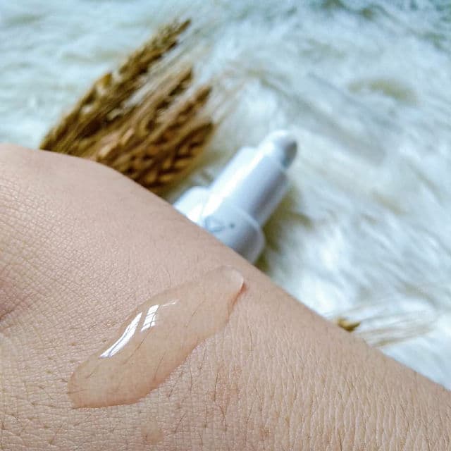 NUViT MoistLoc Hydrating Crystal Serum review photo by myskinbeautydiary