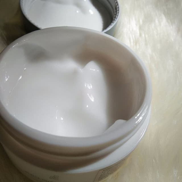 GEORGANIC Bifida Mineral Water Cream review photo by myskinbeautydiary