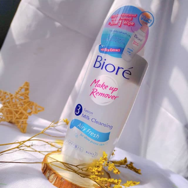 Biore 3 Fusion Milk Cleansing Makeup Remover (Airy Fresh) review photo by myskinbeautydiary