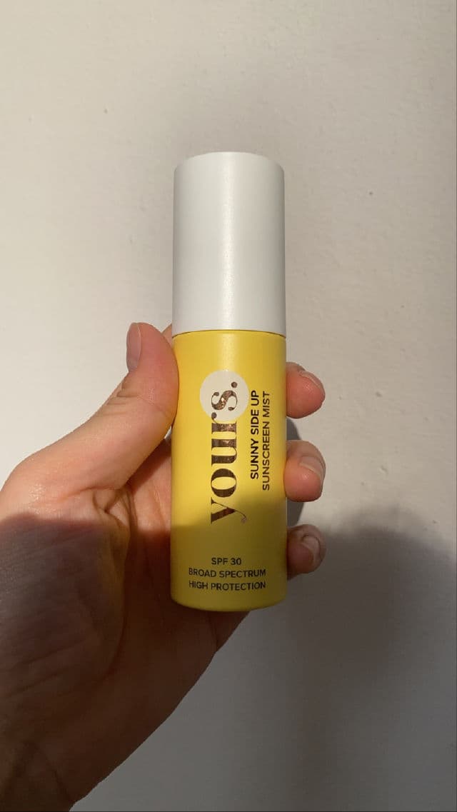 yours. Sunny Side Up Sunscreen Mist SPF 30 review photo by mythopoeia