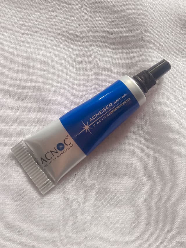 Acnoc Acneser Spot Gel review photo by nadiyahfrht