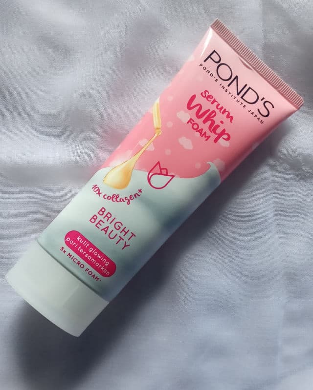 Pond's Serum Whip Foam Bright Beauty review photo by nadiyahfrht