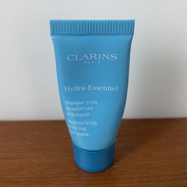 Clarins Hydra-Essentiel Moisturizing Reviving Eye Mask review photo by naomiAurora