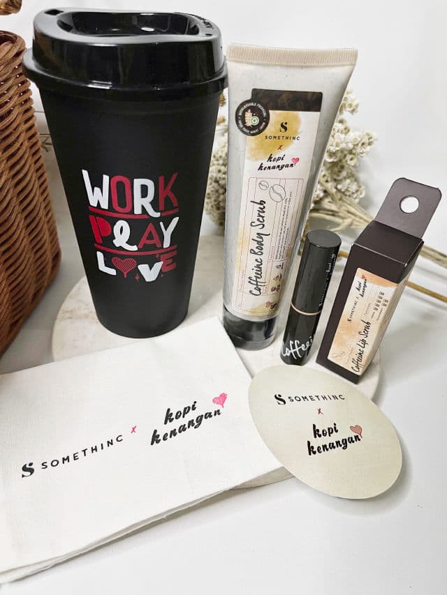 Somethinc Coffeeinc Lip Scrub review photo by nasyxx