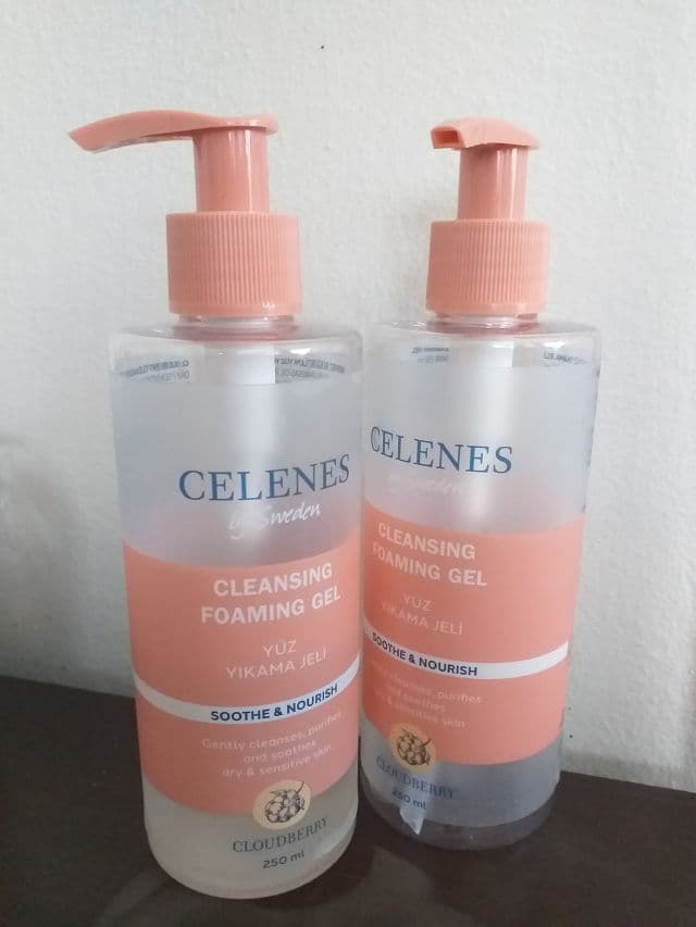 Celenes Cleansing Foam Gel Soothe & Nourish review photo by nefertis