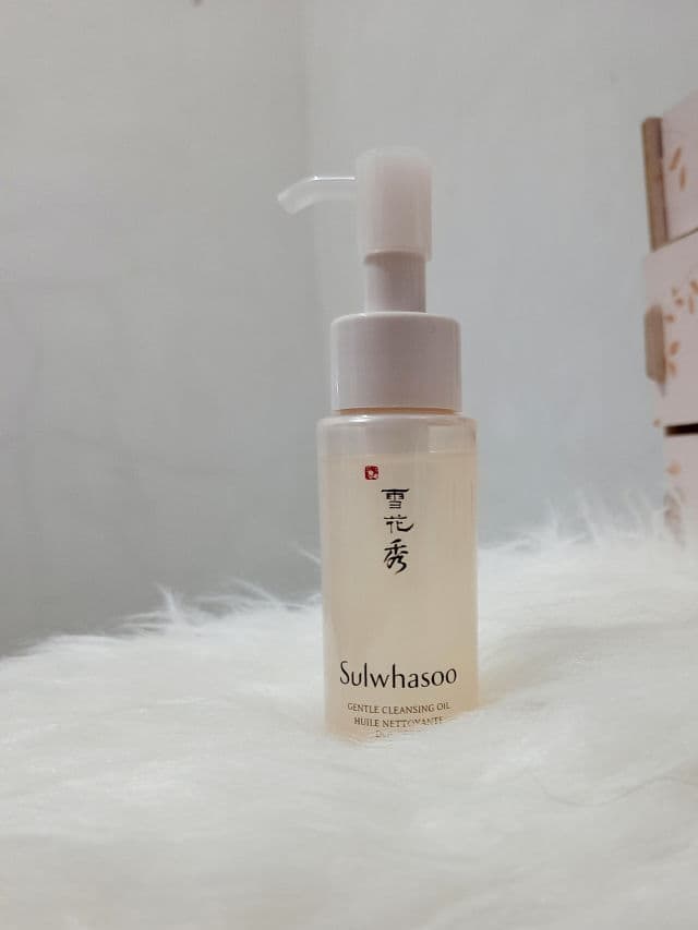 Sulwhasoo Gentle Cleansing Oil EX review photo by neniyuniar20