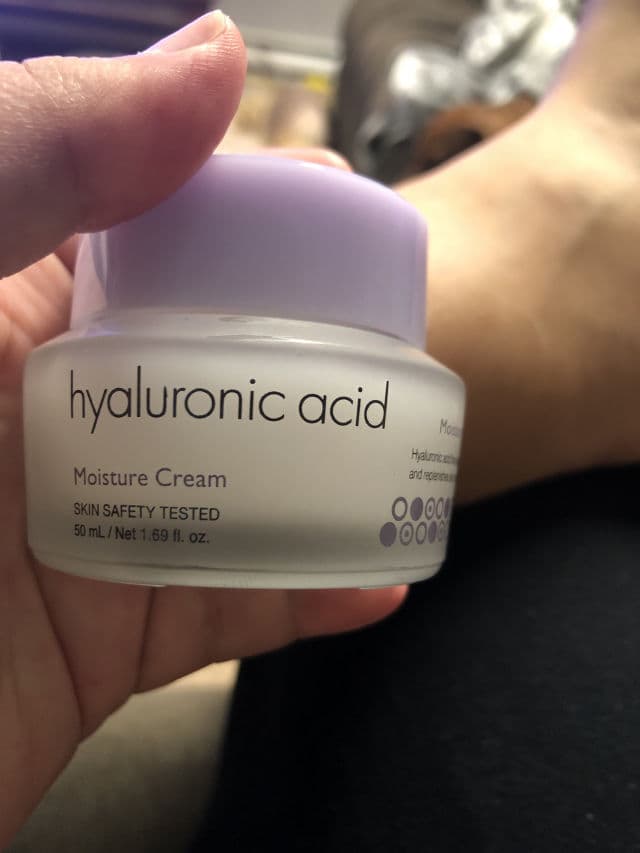 IT'S SKIN Hyaluronic Acid Moisture Cream review photo by nickyzb