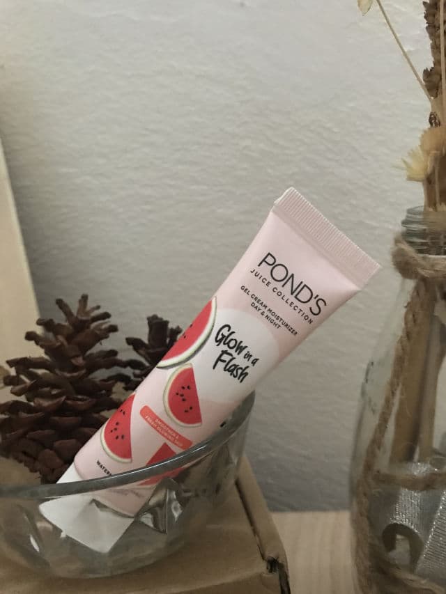 Pond's Juice Collection Moisturizer Jar review photo by nikenutami