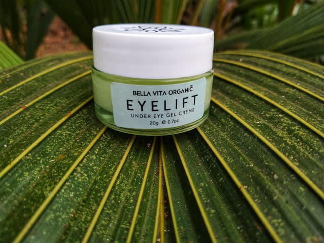 Bella Vita Organic Eyelift Gel Cream review photo by thelittlegirlblogs