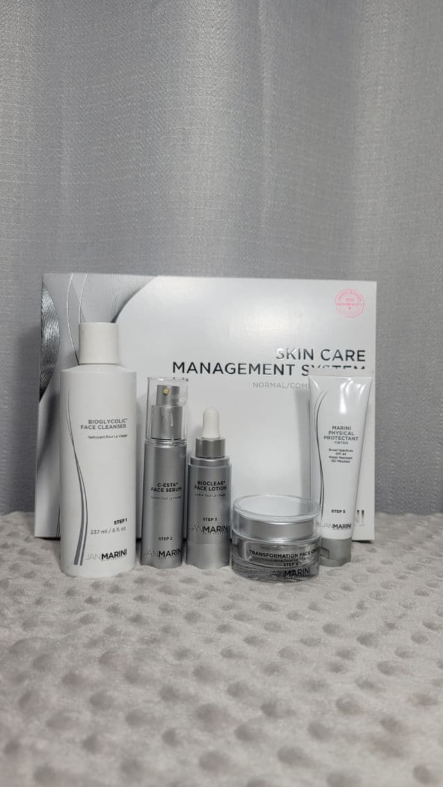 Jan Marini Skin Research C-ESTA Serum review photo by effortlessallure