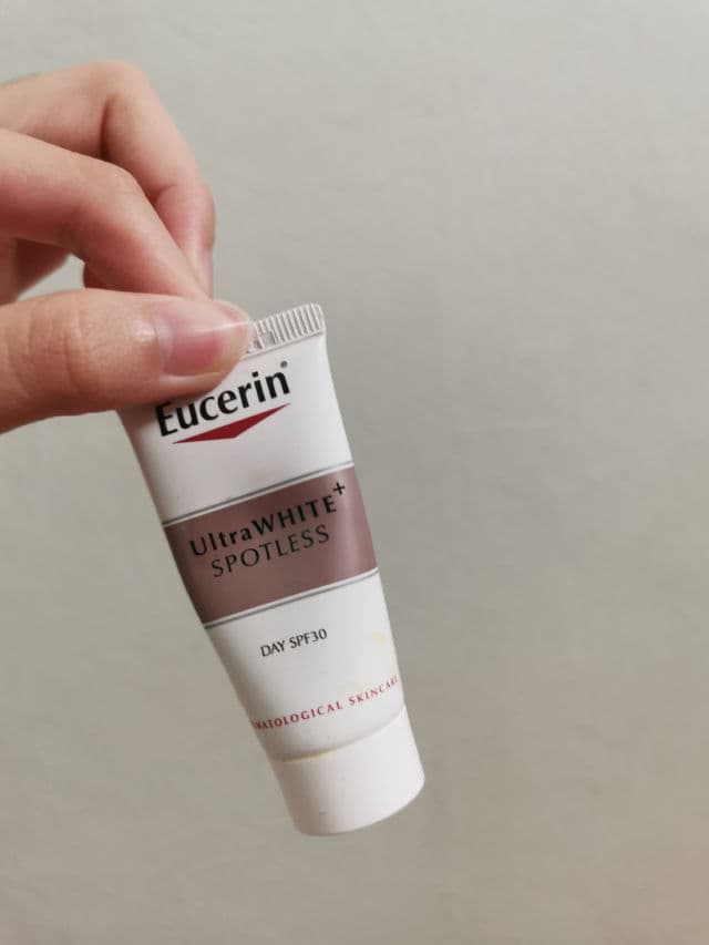 Eucerin Ultrawhite Spotless Day Fluid SPF30 review photo by Hazelnxe