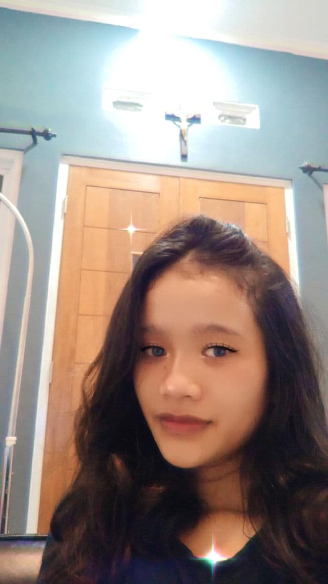 SKIN1004 Madagascar Centella Air-Fit Suncream Plus SPF50 PA++++ review photo by novikaglorysiregar