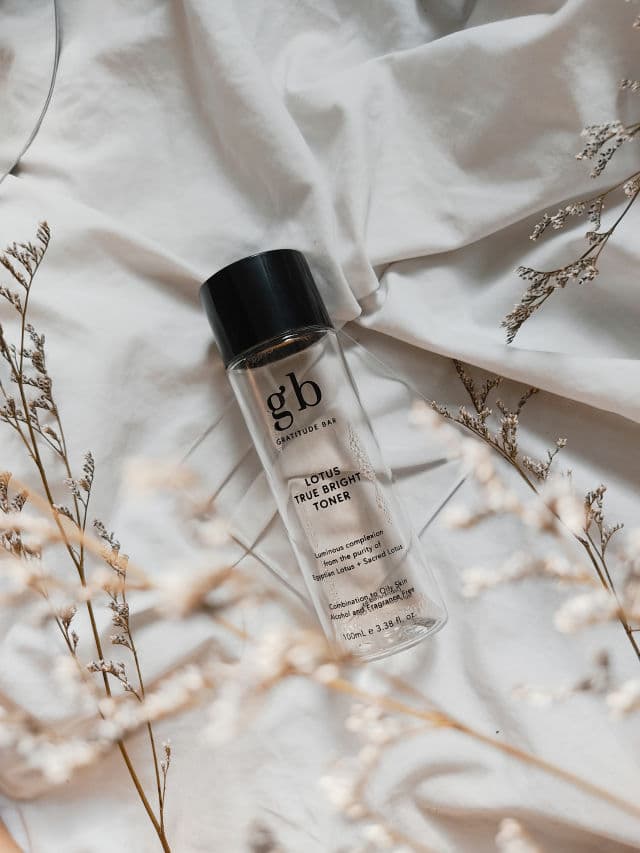 Gratitude Bar Lotus True Bright Toner review photo by nyannieee