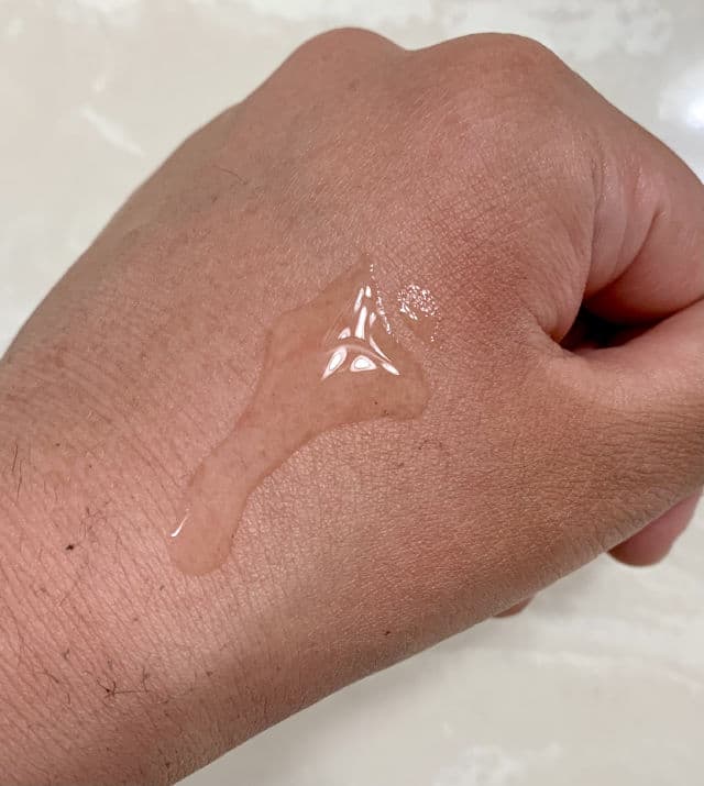 IOPE Live Lift Softener review photo by ohzenas