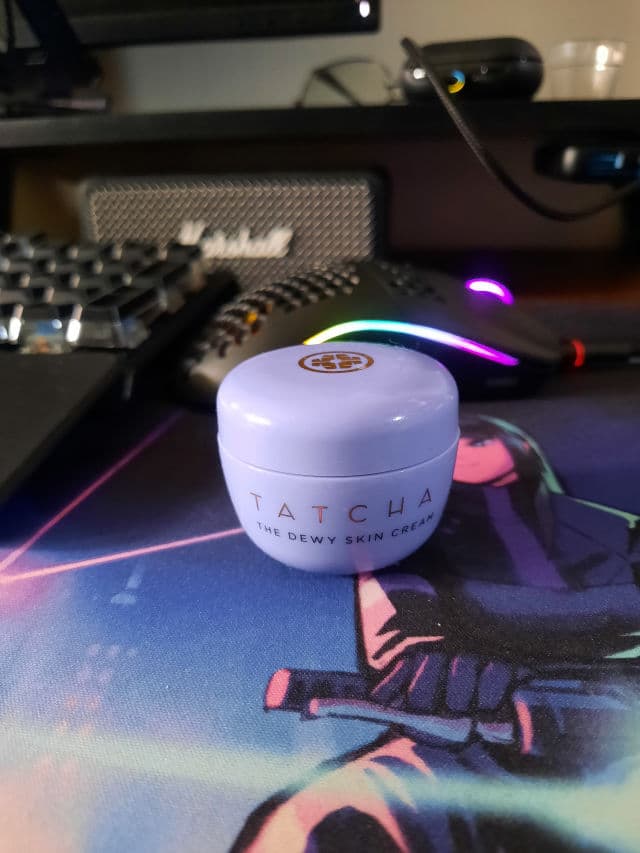 Tatcha The Dewy Skin Cream review photo by oilyskinguru