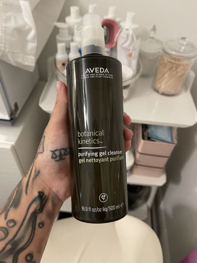 Aveda Botanical Kinetics Purifying Gel Cleanser review photo by orlandoesthetician
