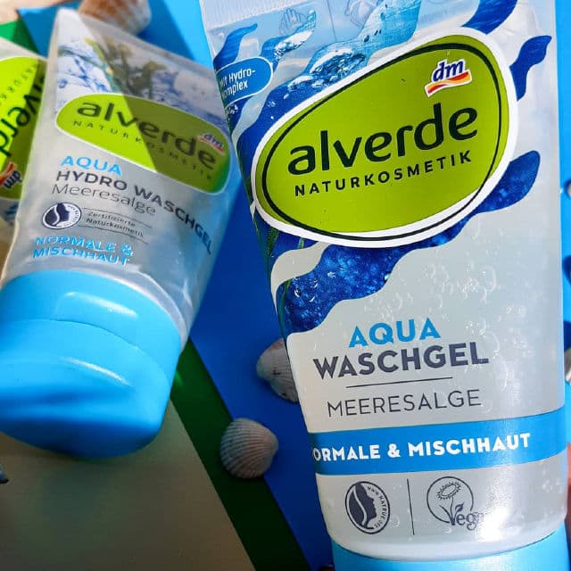 Alverde Naturkosmetik Aqua Hydro Waschgel Meeresalge review photo by our365skin