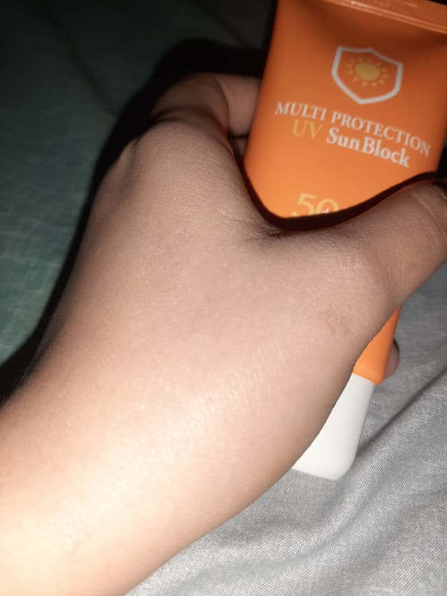 3wClinic Multi Protection UV Sunblock review photo by paje