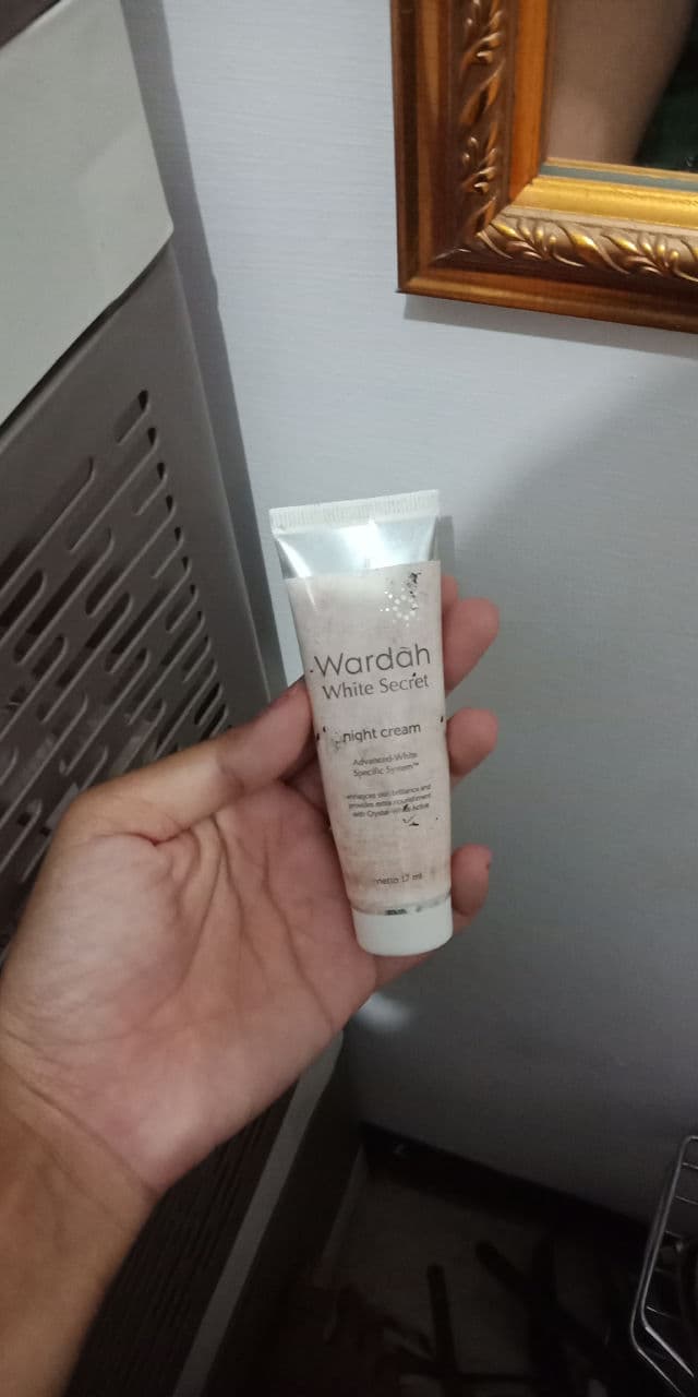 Wardah White Secret Night Cream review photo by pasaprimannisa