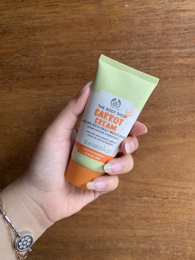 The Body Shop Carrot Cream Nature Rich Daily Moisturizer review photo by peachyunni