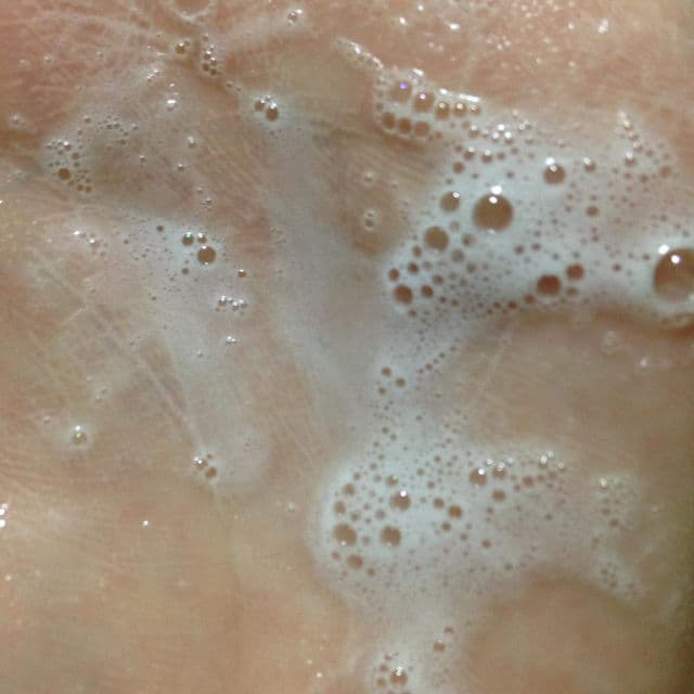 Biore Speedy Micellar Cleansing Foam Moisture Soft review photo by pickthatskincare