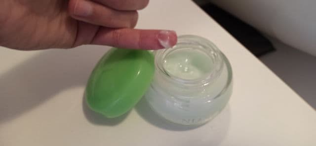 Clinians Mattifying Gel Cream - Combination to Oily Skin review photo by pickyje