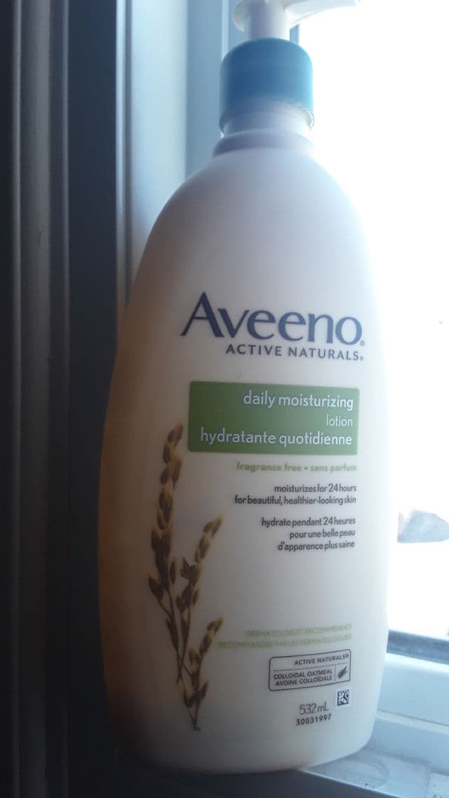 Aveeno Daily Moisturising Lotion review photo by Pickytimin