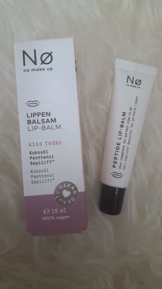No Cosmetics Kiss Today Lip Balm review photo by pickyunni48