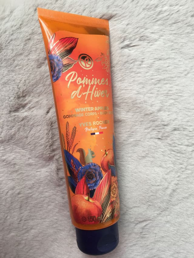 YVES ROCHER Winter Apples Body Scrub  review photo by pinkbarbie
