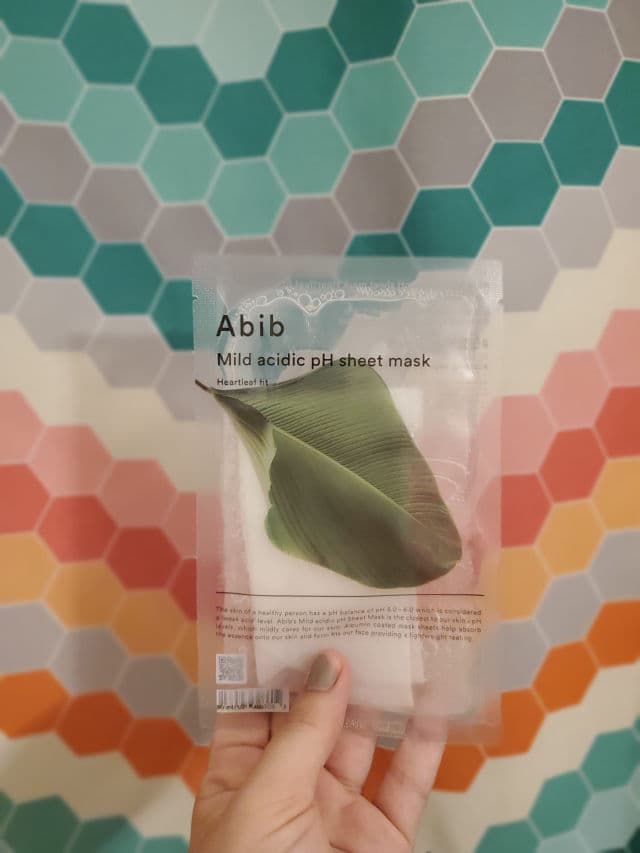 Abib Mild Acidic pH Sheet Mask Heartleaf Fit review photo by dewydweeb