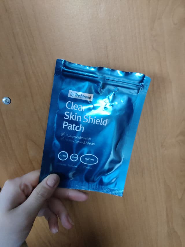 By WISHTREND Clear Skin Shield Patch review photo by premila