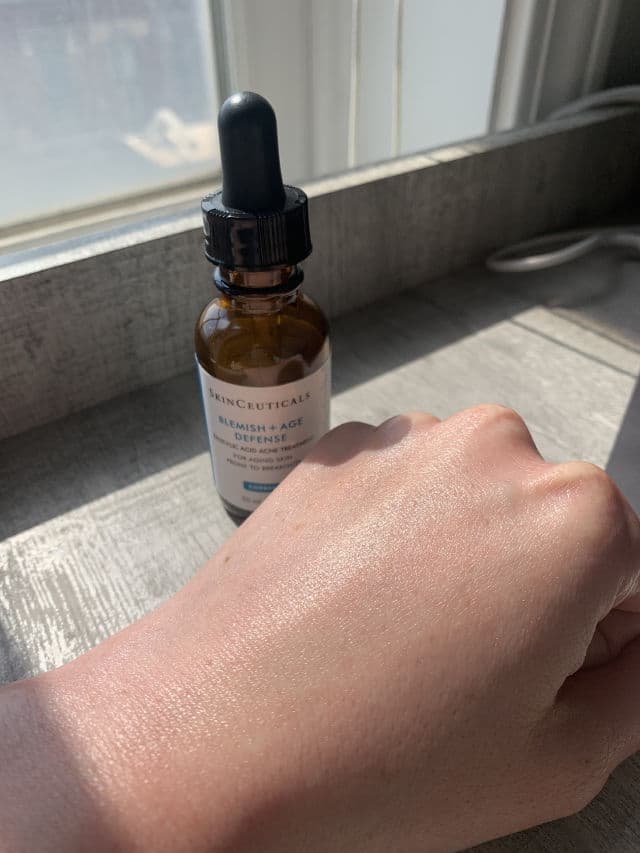 SkinCeuticals Blemish + Age Defense Salicylic Acid Acne Treatment review photo by alyssalynnskin