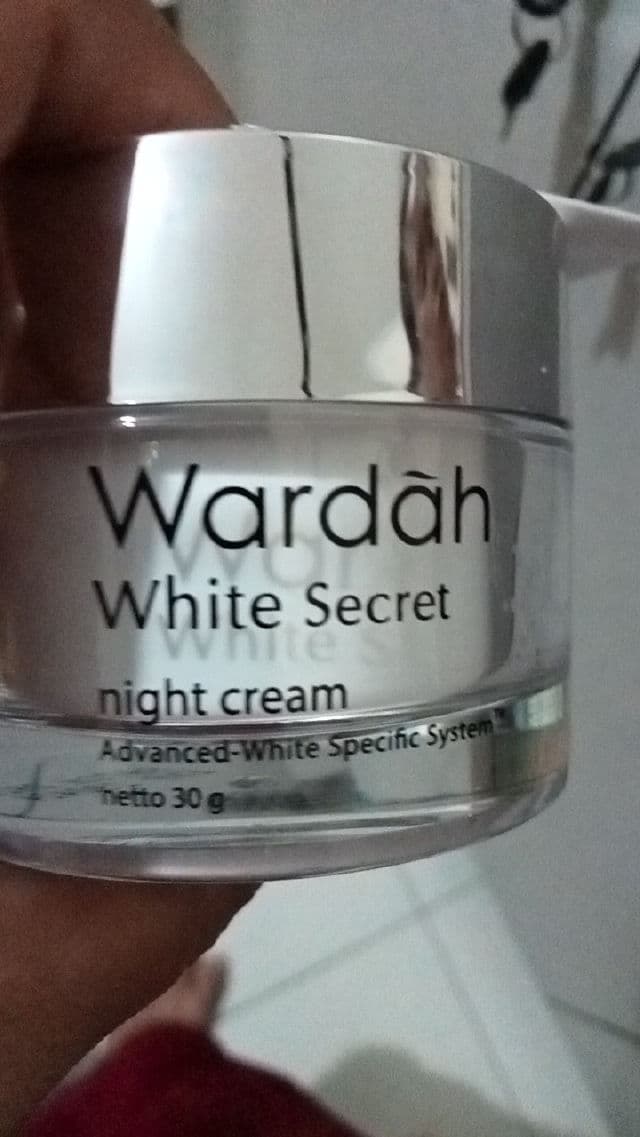 Wardah White Secret Night Cream review photo by putrifirly
