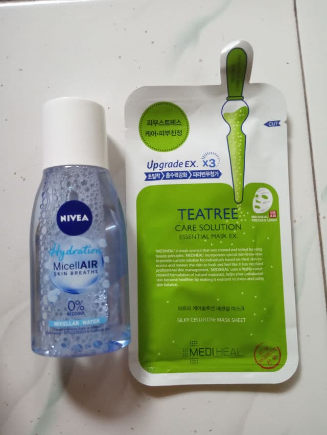 MEDIHEAL Teatree Care Solution Essential Mask EX 10sheets review photo by puwul