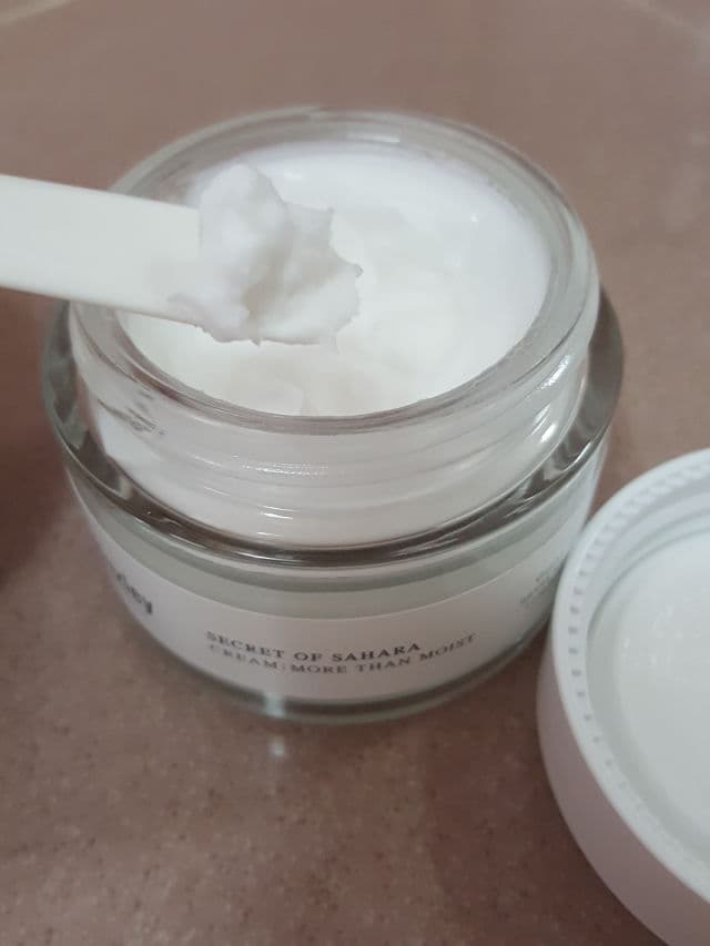 Huxley Secret of Sahara Cream; More than Moist review photo by pyskhim