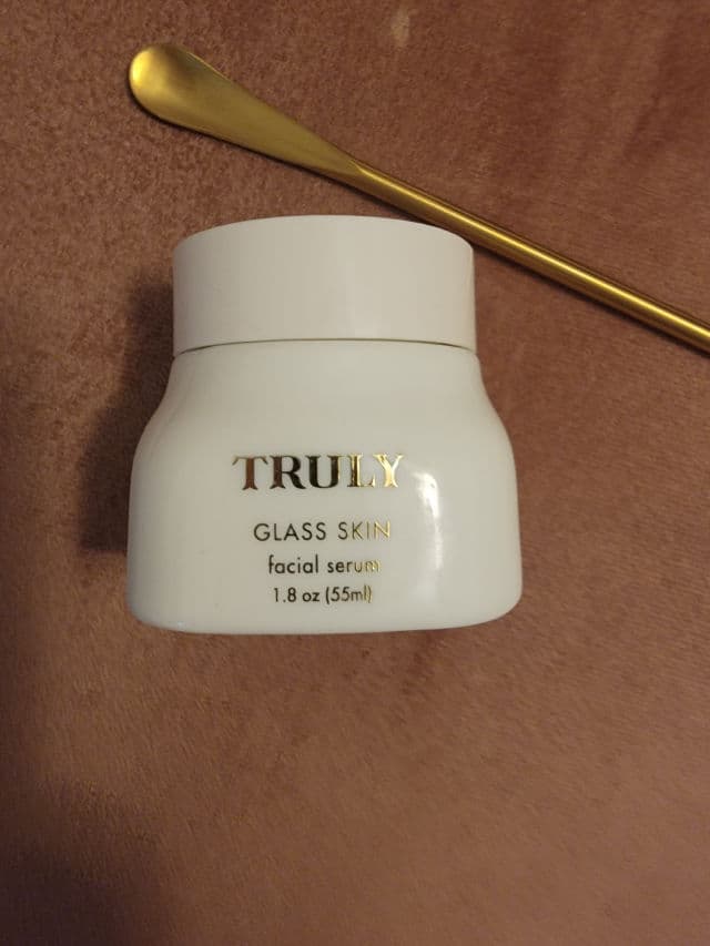 Truly Organic Glass Skin Facial Serum review photo by raereviewenster