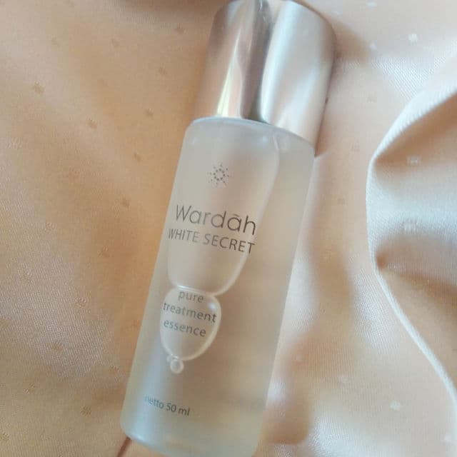 Wardah White Secret Pure Treatment Essence review photo by rangermerah