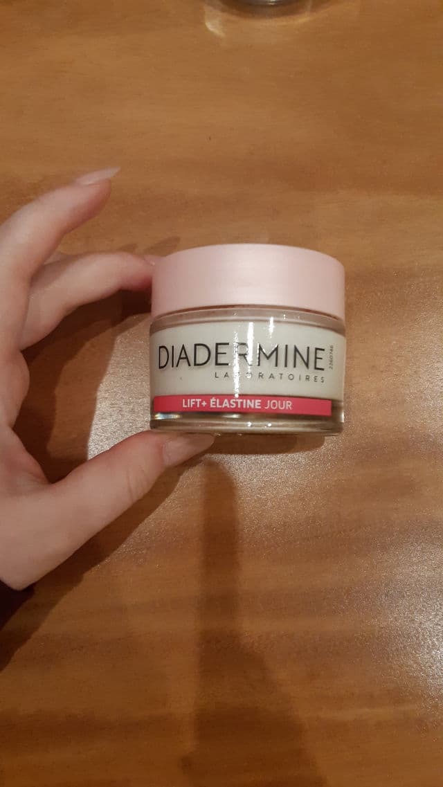 Diadermine Hydra Nutrition Daycream review photo by fallmoon