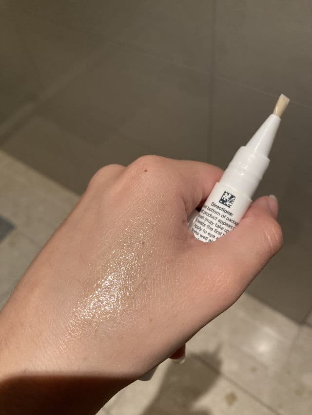 Neutrogena Rapid Dark Circle Repair Eye Cream review photo by reckgabi