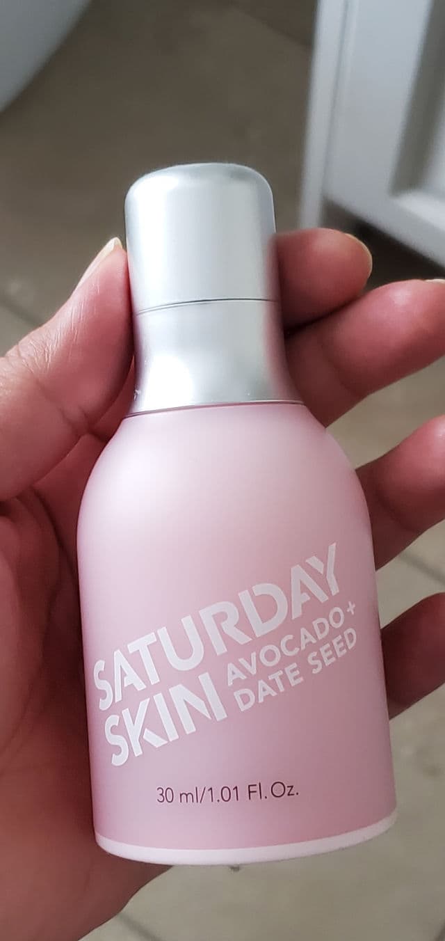 Saturday Skin Wide Awake Brightening Eye Cream review photo by Sukriti