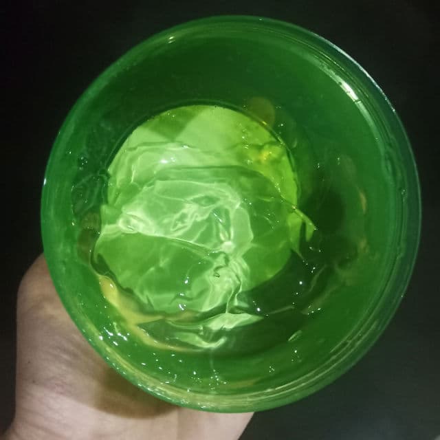 ESFOLIO Aloe Vera Moisture Soothing Gel review photo by Unnily